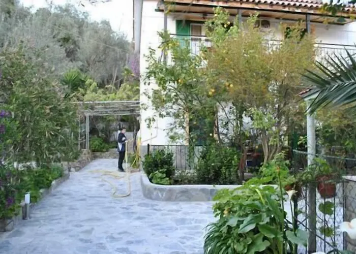 Stelios Apartament *