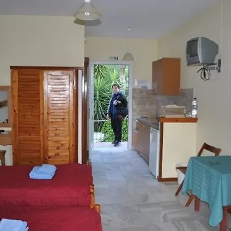 Stelios Apartament *
